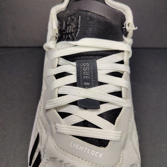 Adidas D.O.N. Issue 4 Basketball Black White Sneaker Mens Shoes Size 13 - Picture 4 of 11